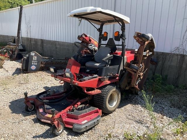 Toro Grounds Master 4000D Gradbeništvo - drugo
