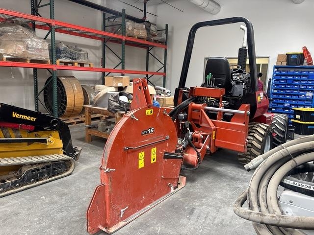 Toro RT600 Zanjadoras