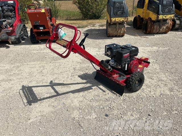 Toro SGR-13 Stump grinders