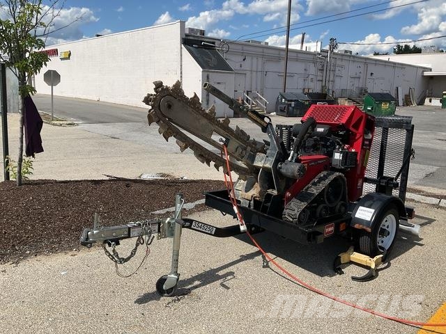 Toro TRX-300 Εκσκαφέας χανδάκων