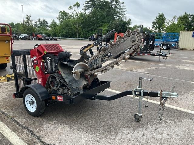 Toro TRX-300 ماكينات حفر خنادق