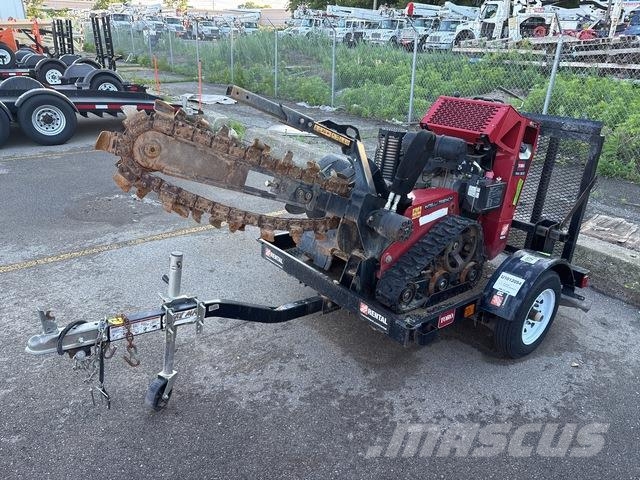 Toro TRX300 挖沟机