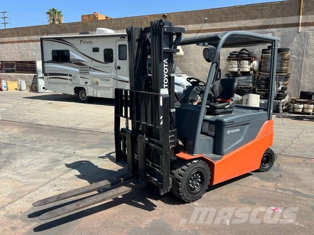 Toyota 05-8FBM30T شاحنات ذات رافعات شوكية تعمل بالكهرباء
