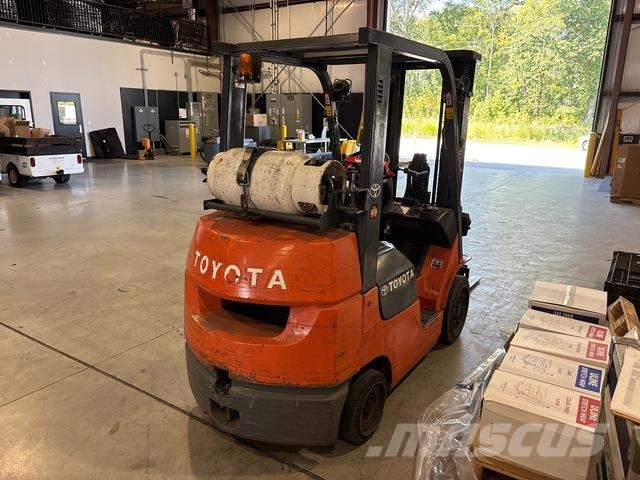 Toyota 7FGCU20 Gaffeltrucker - Annet