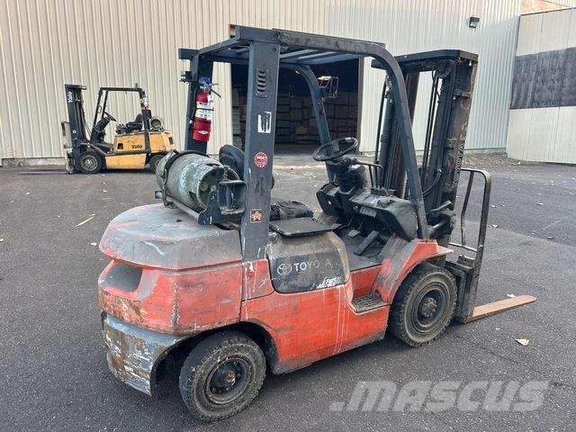 Toyota 7FGU25 Other