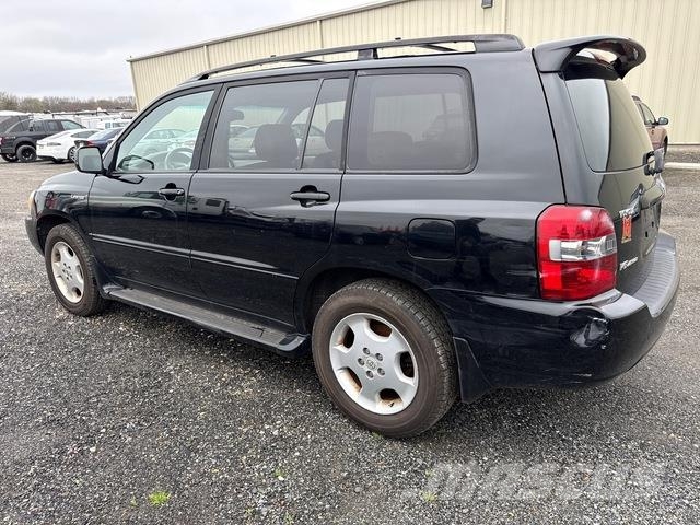 Toyota Highlander Cars