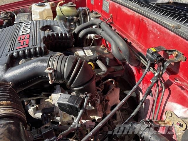 Toyota HiLux Pick up/Dropside