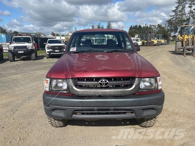 Toyota HiLux Pick up/Dropside