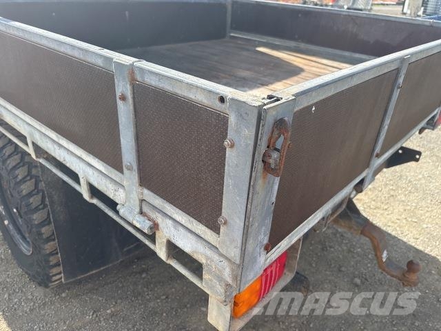 Toyota HiLux Pick up/Dropside