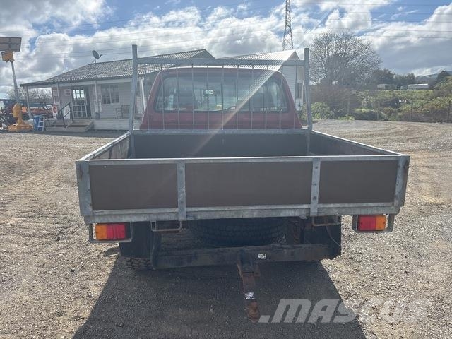 Toyota HiLux Pick up/Dropside