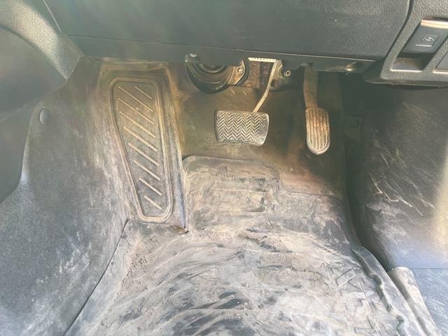 Toyota Hilux SR شاحنات خفيفة/مفصلية الجوانب