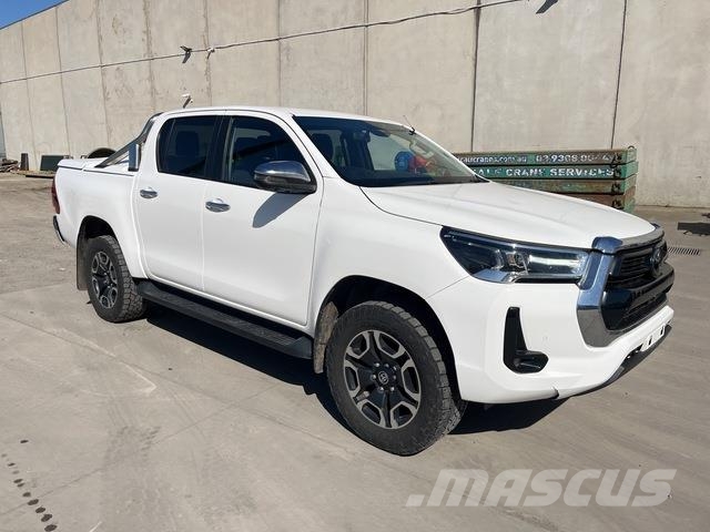 Toyota Hilux SR5 Pick up/Dropside