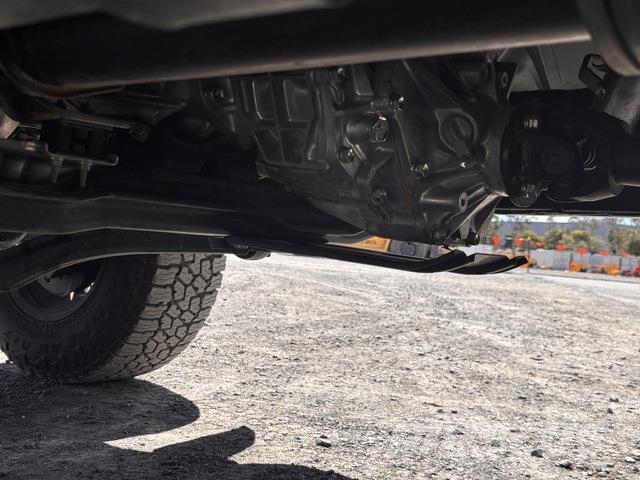 Toyota LandCruiser 79 Series Інше