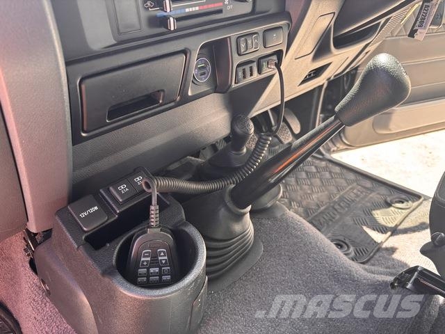Toyota LandCruiser 79 Series Інше