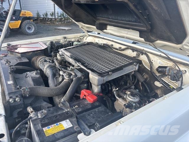Toyota LandCruiser 79 Series Інше