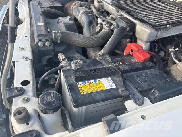 Toyota LandCruiser 79 Series Інше