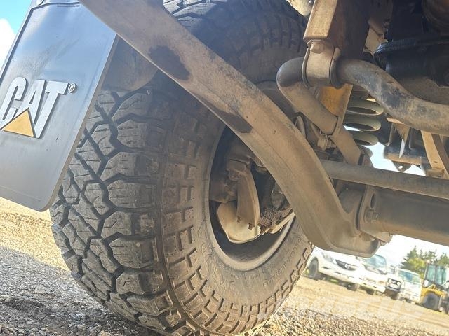 Toyota LandCruiser 79 Series Інше