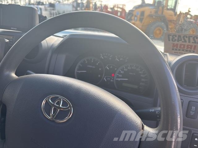 Toyota LandCruiser 79 Series Інше