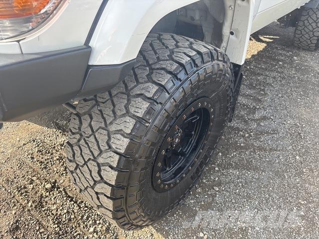 Toyota LandCruiser 79 Series Інше