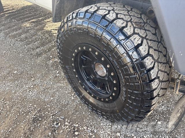 Toyota LandCruiser 79 Series Інше