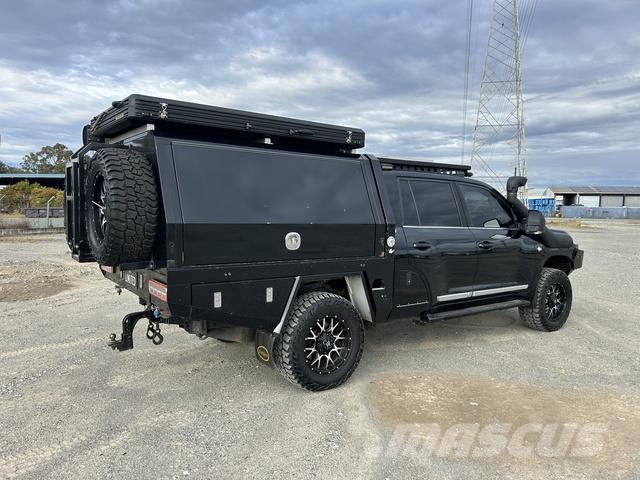Toyota LandCruiser Sahara Інше