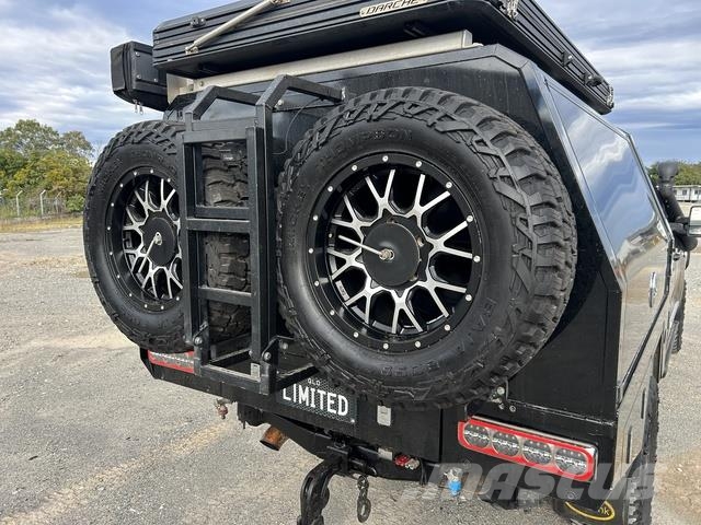 Toyota LandCruiser Sahara Інше