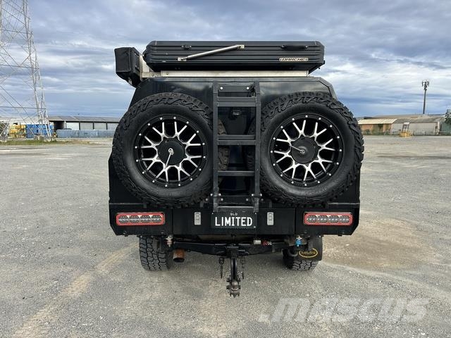 Toyota LandCruiser Sahara Інше