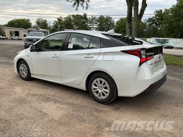 Toyota Prius PKWs