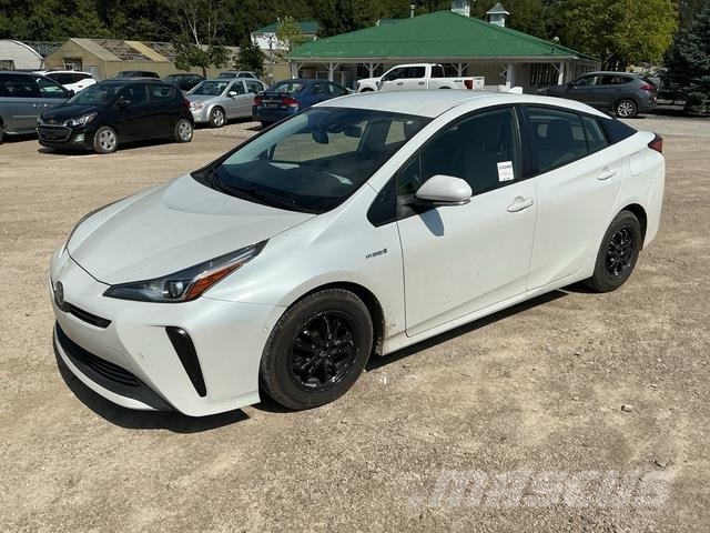 Toyota Prius PKWs