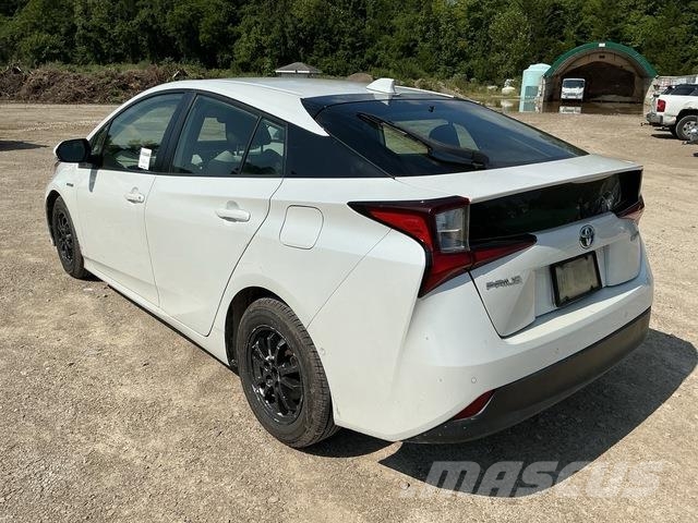 Toyota Prius PKWs
