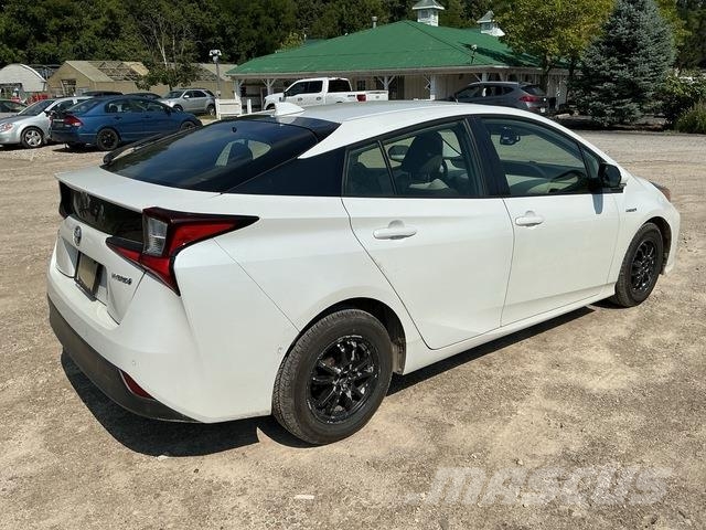 Toyota Prius PKWs