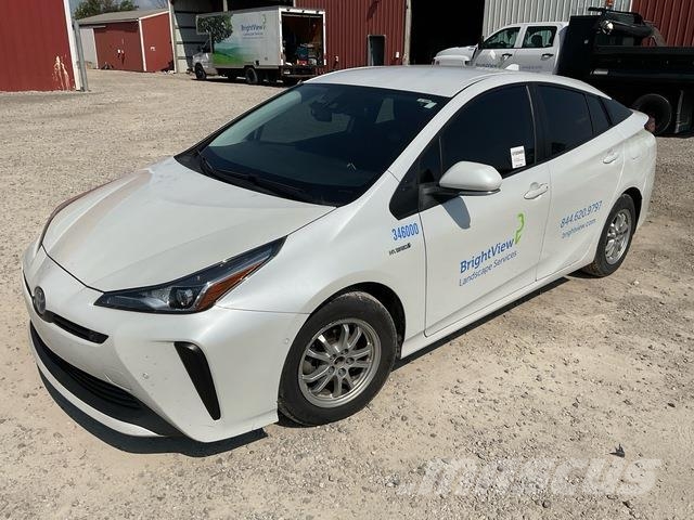 Toyota Prius PKWs