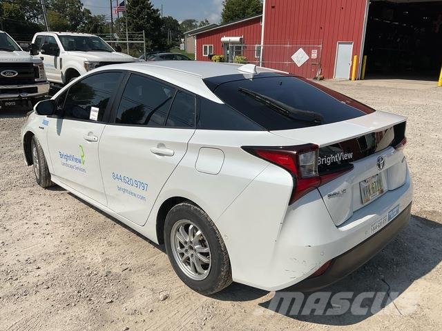 Toyota Prius PKWs