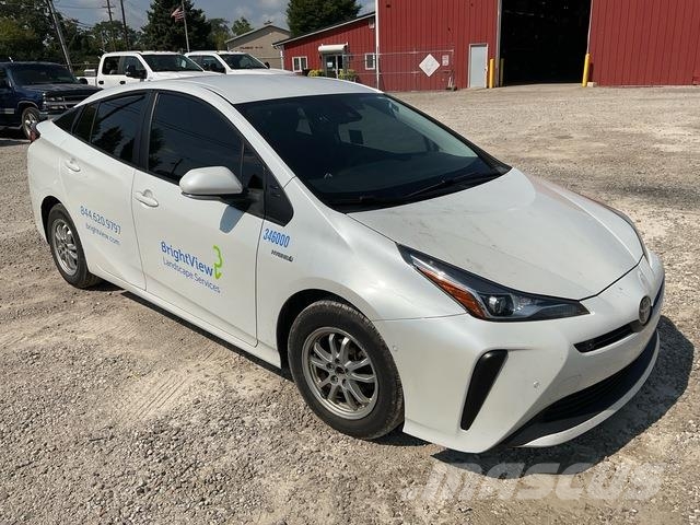 Toyota Prius PKWs