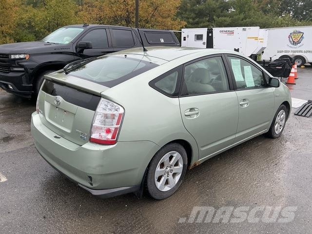 Toyota Prius PKWs