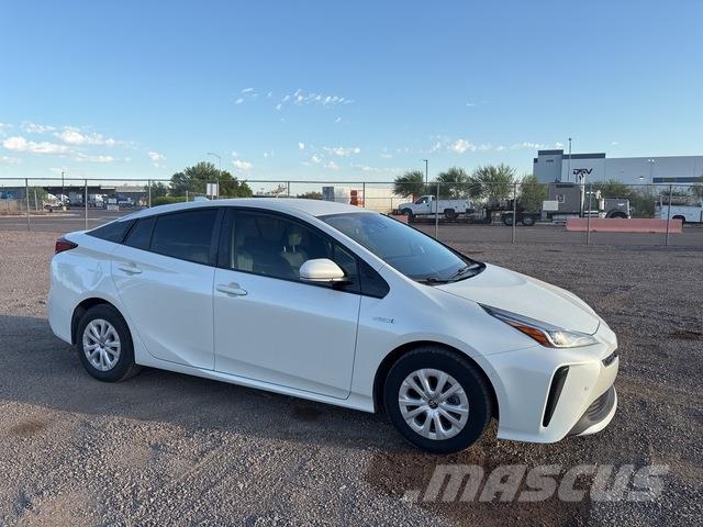 Toyota Prius Hybrid Avtomobili