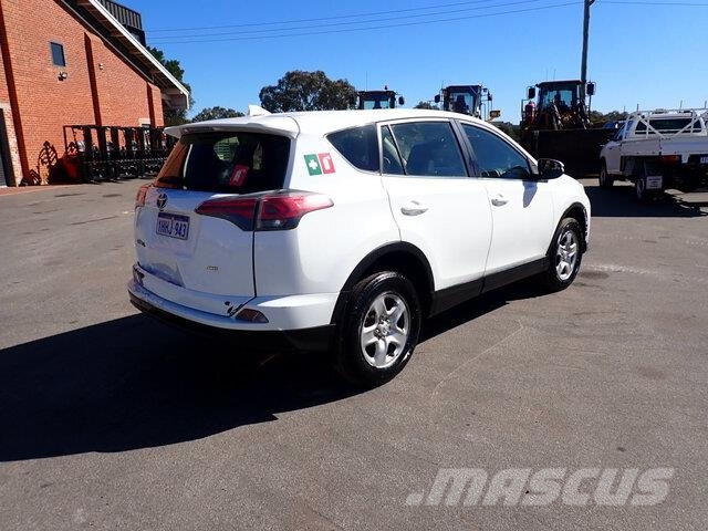 Toyota RAV4 Voiture