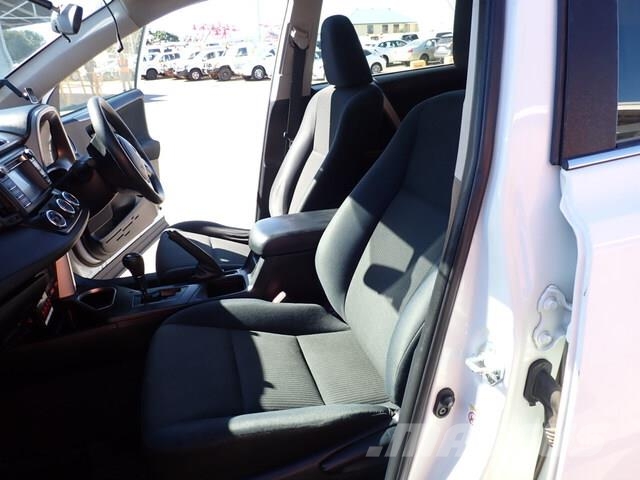 Toyota RAV4 Voiture