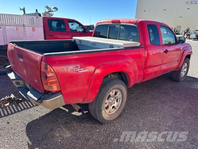 Toyota Tacoma Pick up/Dropside