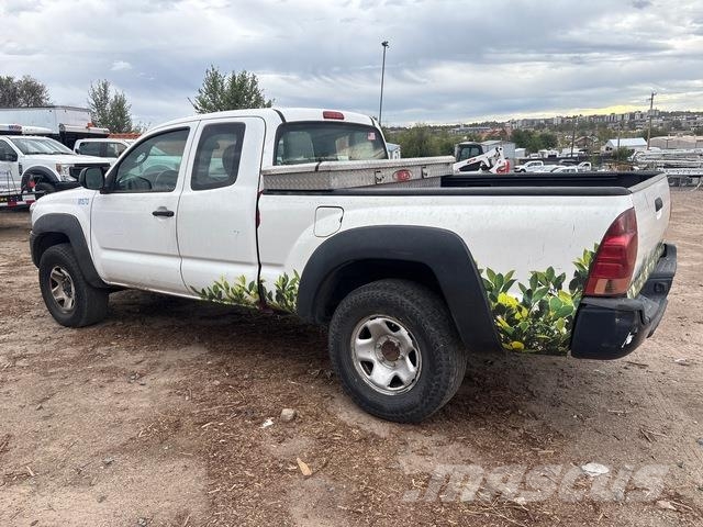Toyota Tacoma Pick up/Dropside