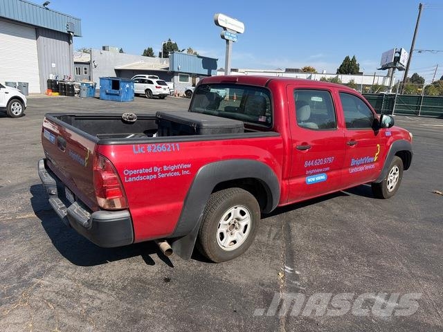 Toyota Tacoma Бортовые фургоны
