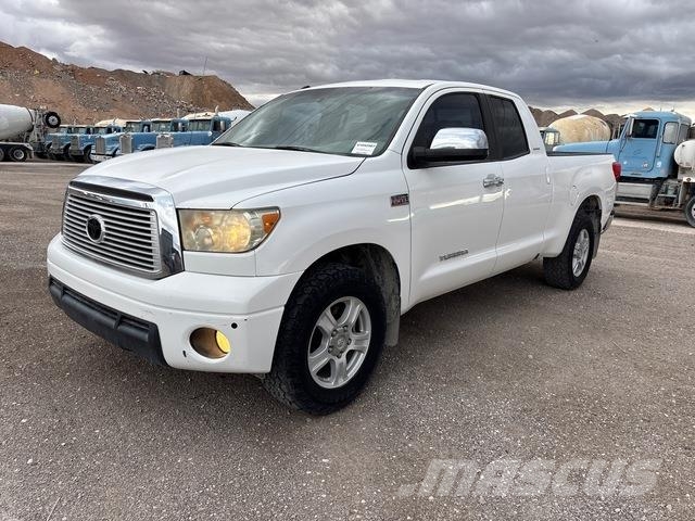 Toyota Tundra Pick up de caixa aberta