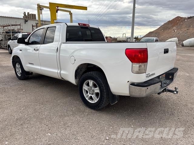 Toyota Tundra Pick up de caixa aberta