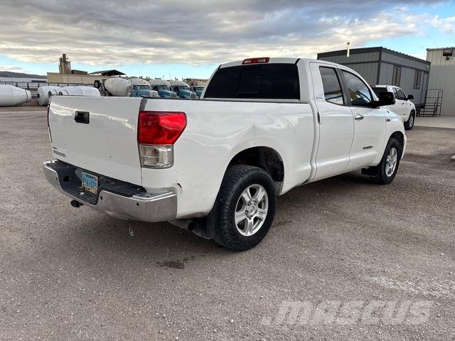 Toyota Tundra Pick up de caixa aberta