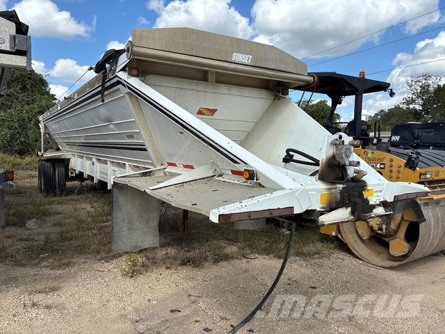 Trail King LB237 Walking floor semi-trailers