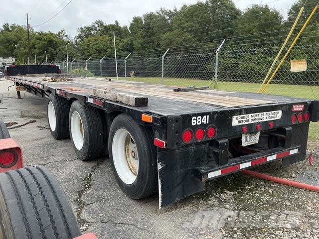 Transcraft DLT-3000 F3 Zemie treileri