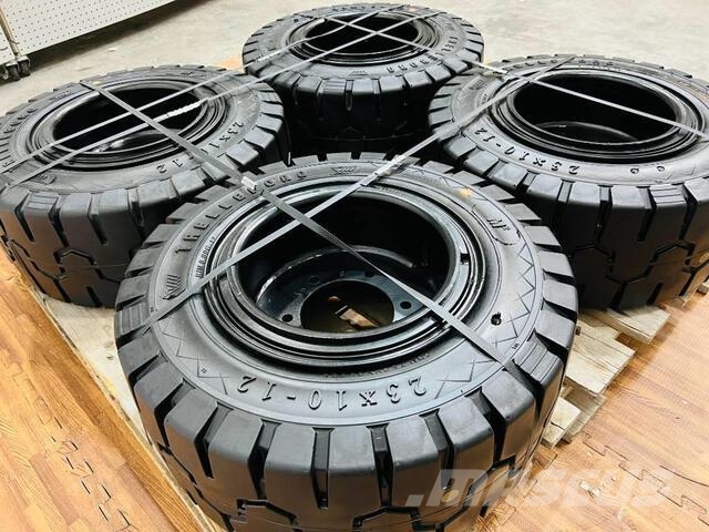  Trelloborg M2 23x10-12 الإطارات والعجلات والحافات