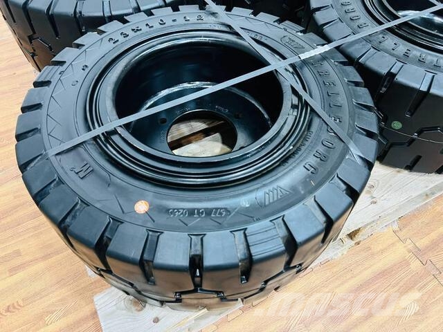  Trelloborg M2 23x10-12 الإطارات والعجلات والحافات
