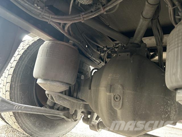 UD CD 25 360 Ciężarówki firanki