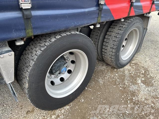 UD CD 25 360 Ciężarówki firanki